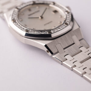 1996 Audemars Piguet 14813BC 18k White Gold Mother of Pearl Royal Oak - Image 5