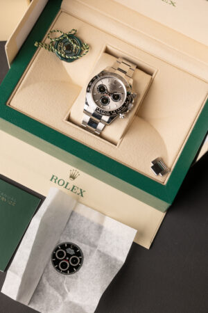 2025 Rolex 126500LN Silver Daytona W/Box & Paper - Image 16