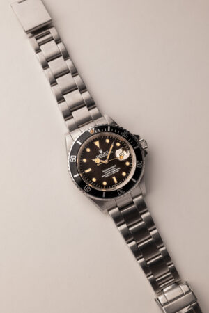 1987 Rolex 168000 Pre-Tropical Submariner - Image 2