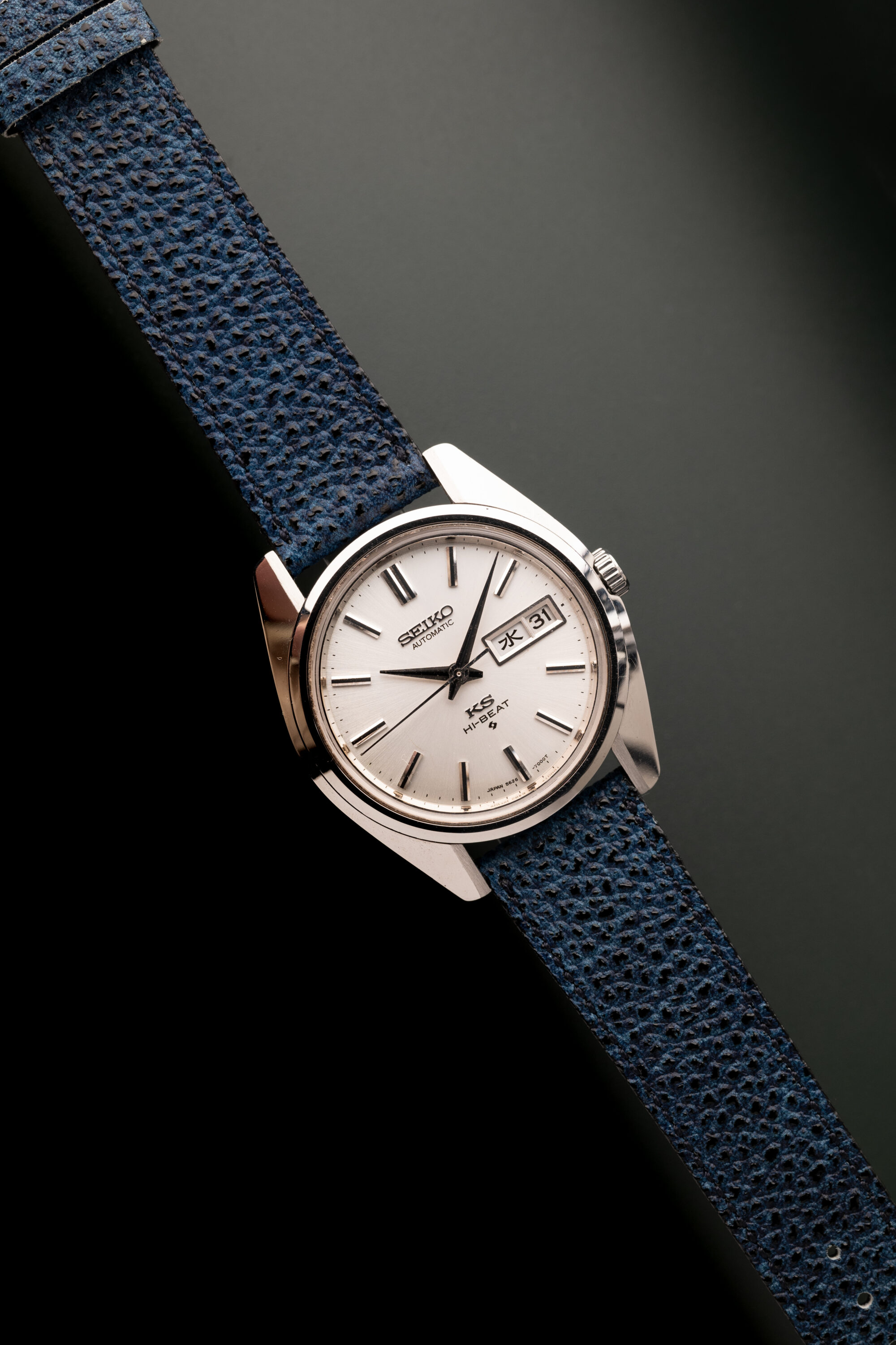 ✨SEIKO✨キングセイコー✨5626-7000✨デイデイト✨腕時計✨ 1968 King Seiko 5626-7000 Day-Date On Blue Strap | Grey and Patina