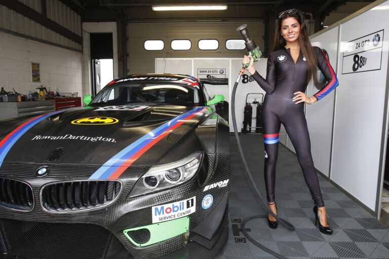 Triple 8 At Brands Hatch British Gt In August 2014