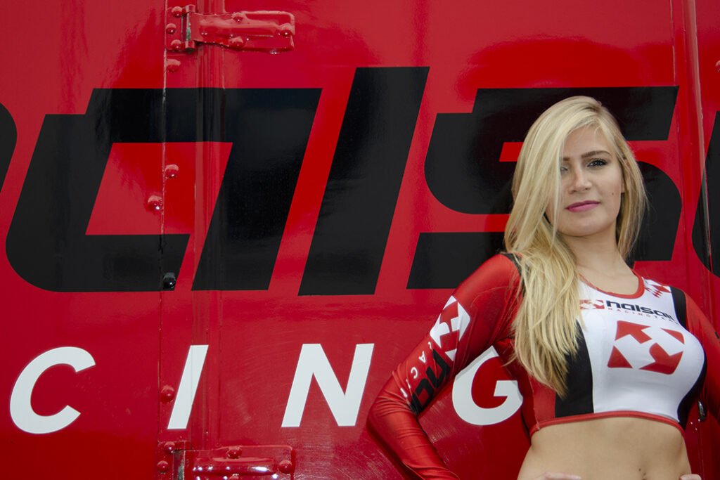 Grid Girls with Halsall Racing at Brands Hatch British Superbikes on 21st July 2013 01