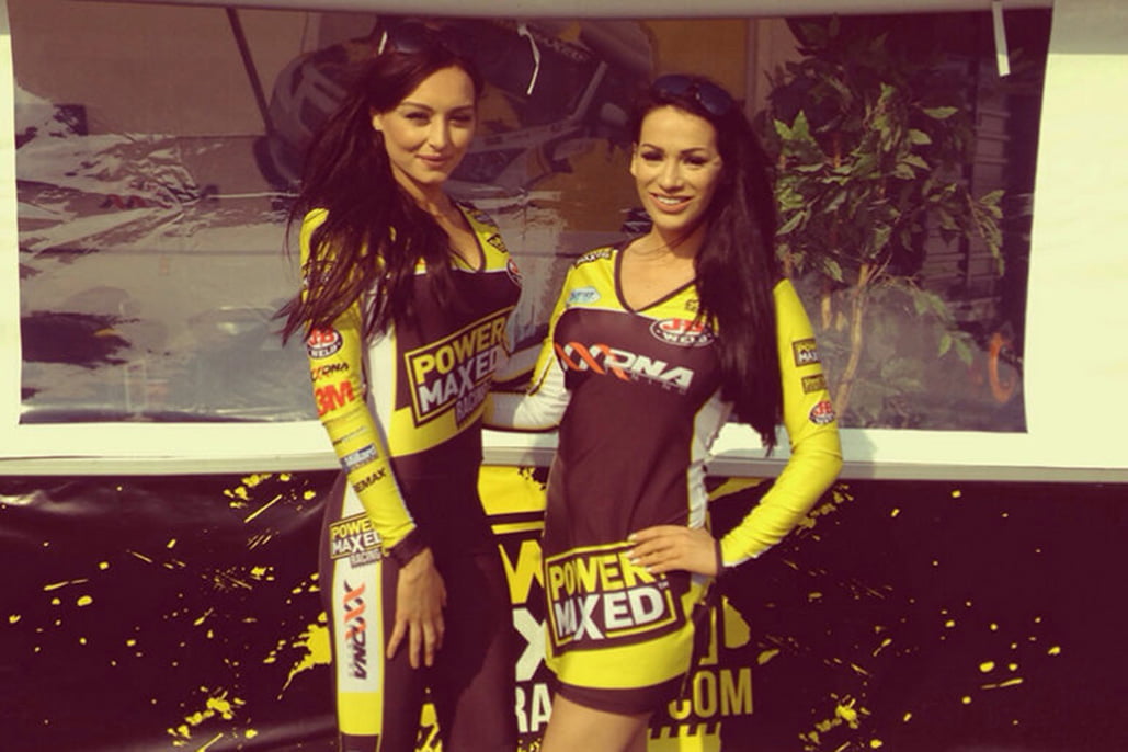 Grid Girls With Power Maxed Btcc At Knockhill Btcc On 23rd Aug 2015 01