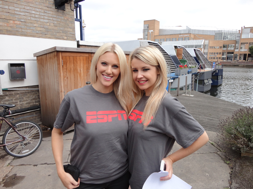 36 Promo Models With Espn Uk Square Pie Media Drop In London On 11th Aug 2011