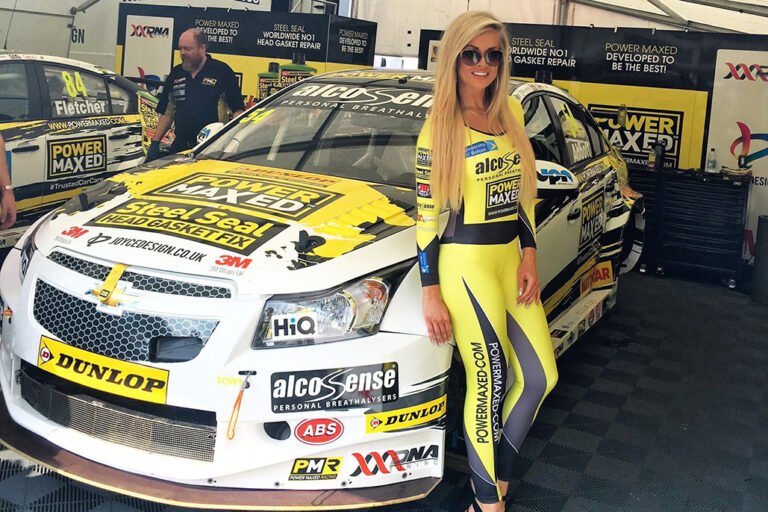 Grid Girls With Power Maxed Btcc At Croft Btcc On 19th June 2016