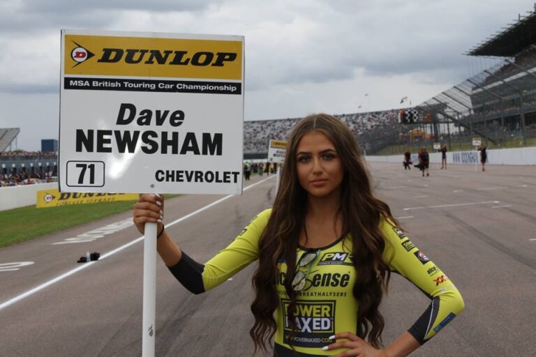 Grid Girls With Power Maxed Btcc At Rockingham Btcc On 28th August 2016