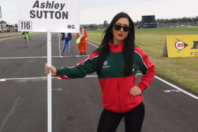 Grid Girls With Triple 8 Btcc At Croft Btcc On 19th June 2016