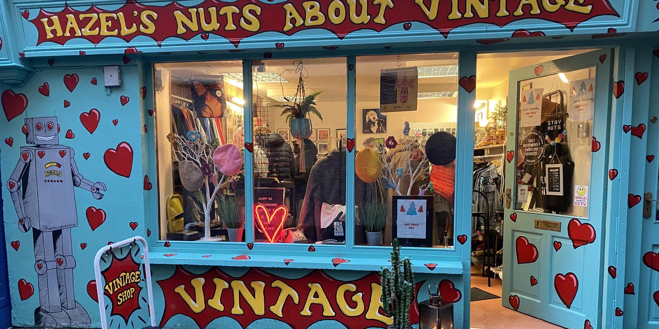 HAZEL’S NUTS ABOUT VINTAGE