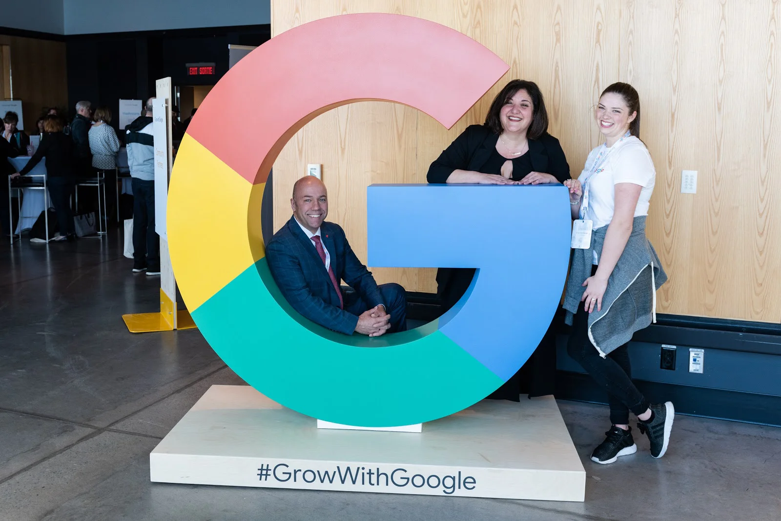 Work, teach, and learn from anywhere - Grow with Google Canada