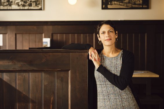 Sheherazad Blösl, Wirtshaus unter dem Bogen