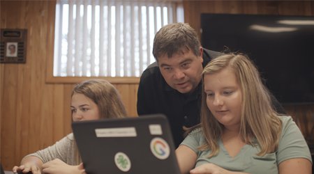 With 4-H, helping more students learn computer science