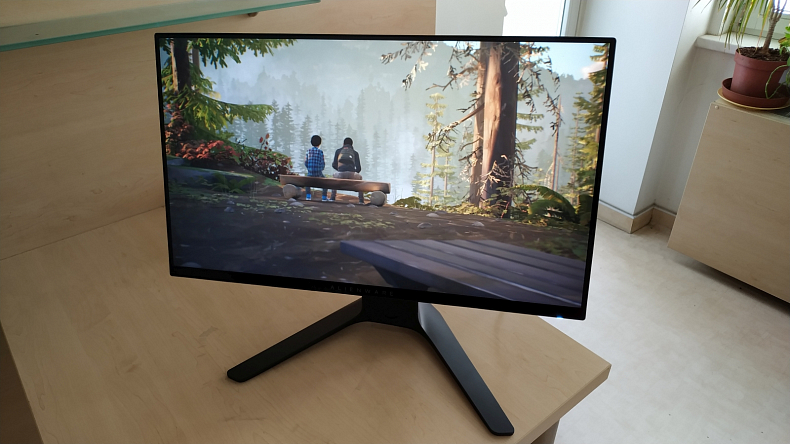 Recenze: Dell Alienware AW2521HF - 240 Hz herní monitor s 99% sRGB spektrem