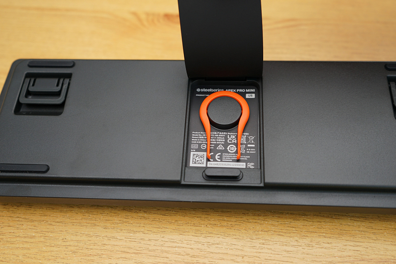 SteelSeries Apex Pro Mini – drahý vrchol kompaktních klávesnic