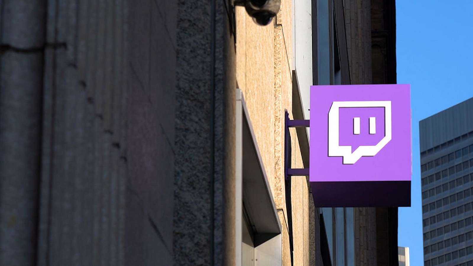 Nahota i sprosťárny. Připomeňte si nejbizarnější bany CZ/SK streamerů na Twitchi