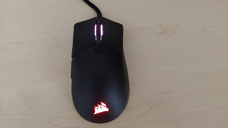 Recenze: Corsair Sabre RGB Pro - herní myš tikající na 8.000 Hz