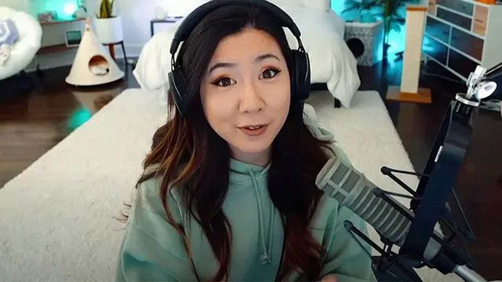 Streamerka Fuslie přechází z Twitche na YouTube