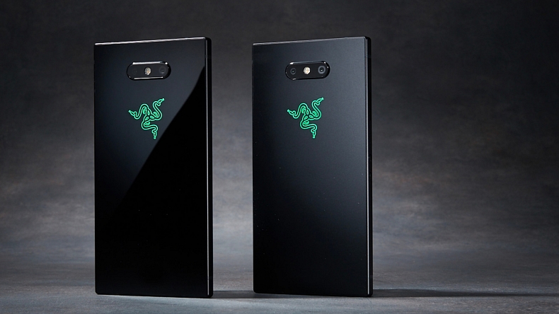 Razer Phone 2 dostal voděodolnost, bezdrátové nabíjení či Chroma podsvícení