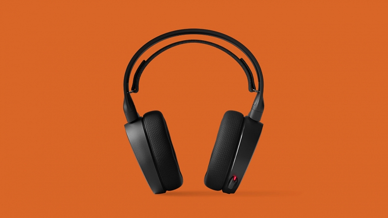 Recenze: SteelSeries Arctis 5 (2019 edice) - vyvážený headset, bez Windows je ale horší