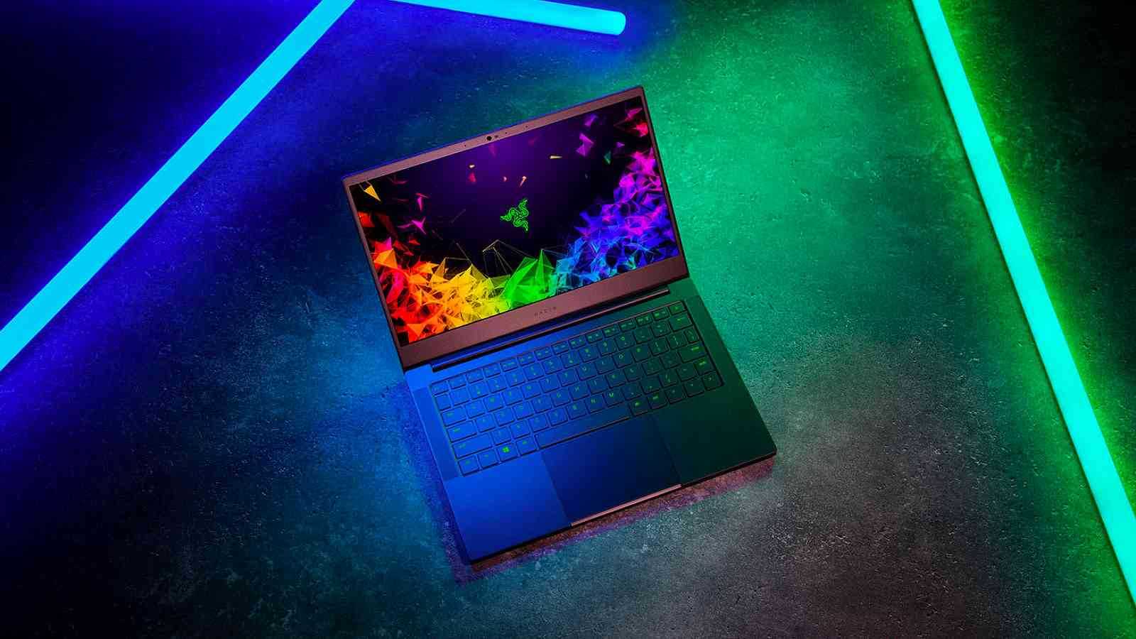 Nový Razer Blade Stealth slibuje výdrž až 13 hodin, dostal také dedikovanou grafiku