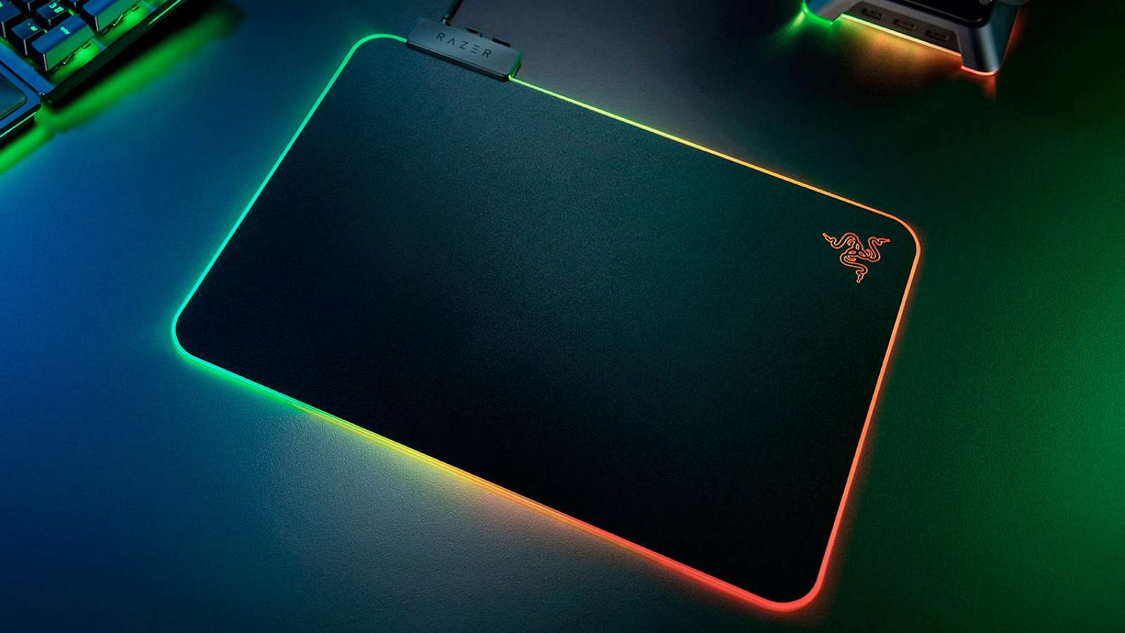 Razer aktualizoval podsvícenou podložku FireFly