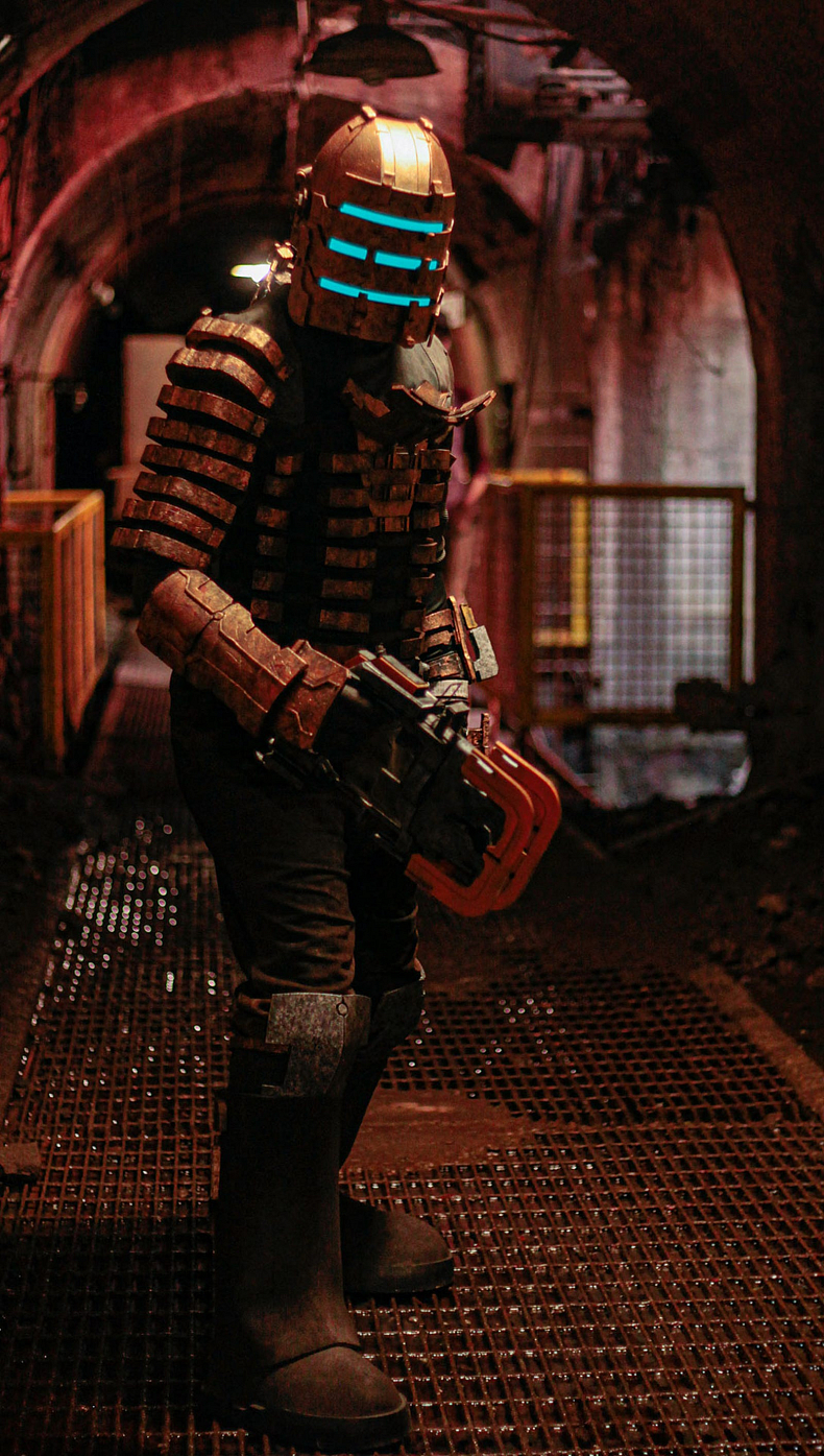 Epický cosplay z Dead Space obdivují i samotní vývojáři