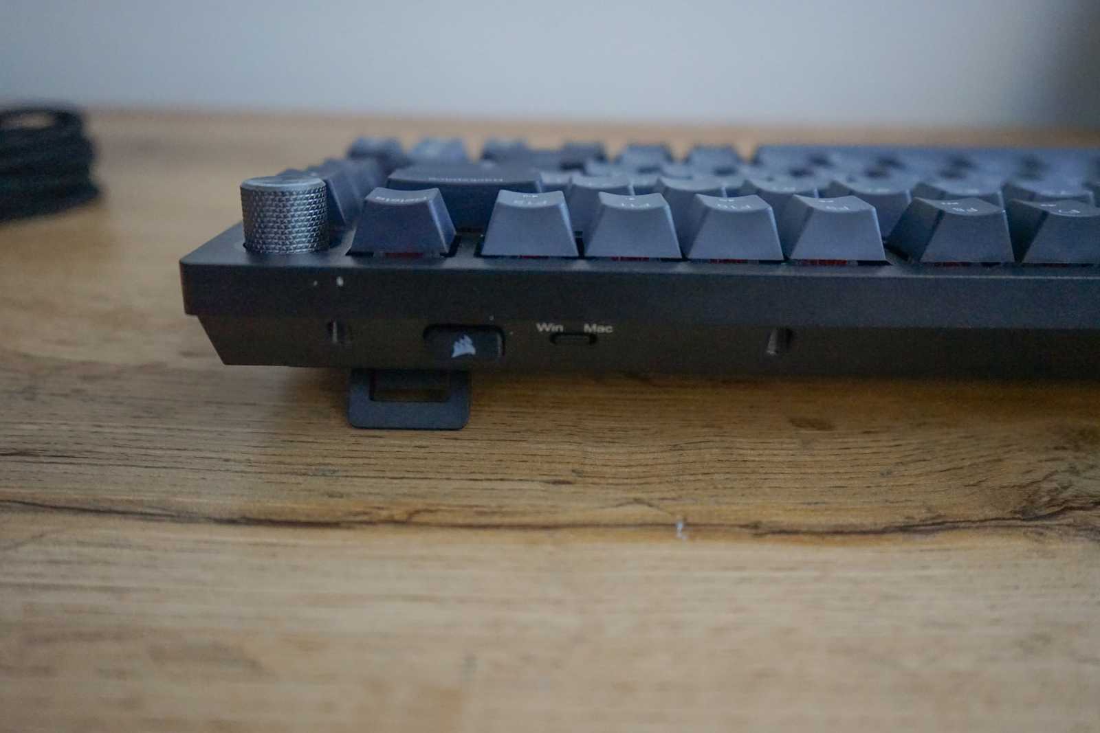 Recenze: mechanická klávesnice Corsair K65 Plus - herní univerzál, kterého si zamilujete