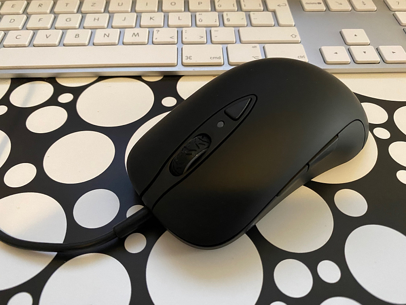 Recenze: SteelSeries Sensei Ten - legenda se vrací v uhlazeném stylu