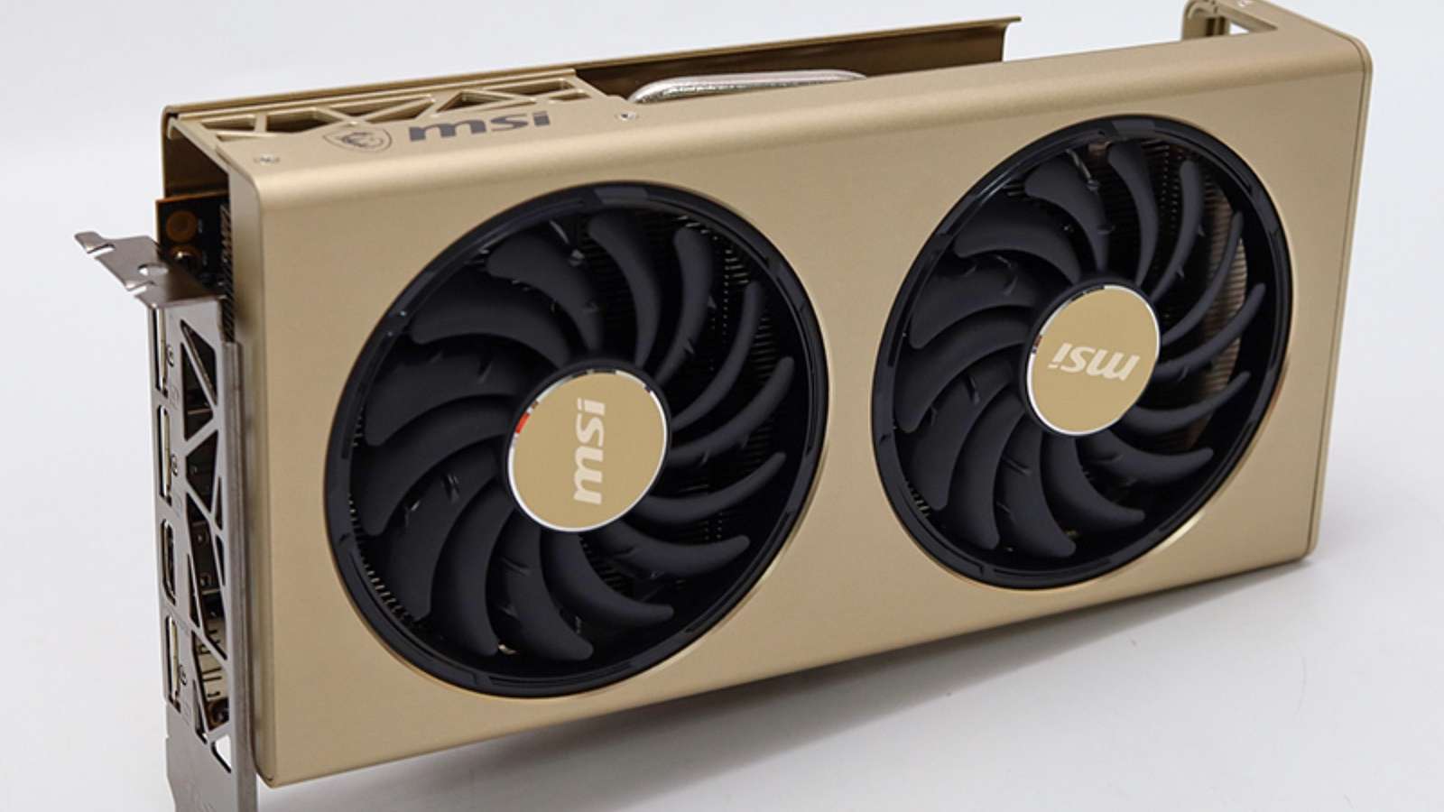 Grafika MSI Radeon 5700 XT Evoke se ukázala na fotkách