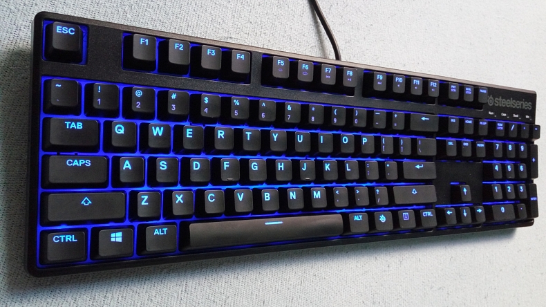 Recenze: SteelSeries Apex M500 - modrá je dobrá