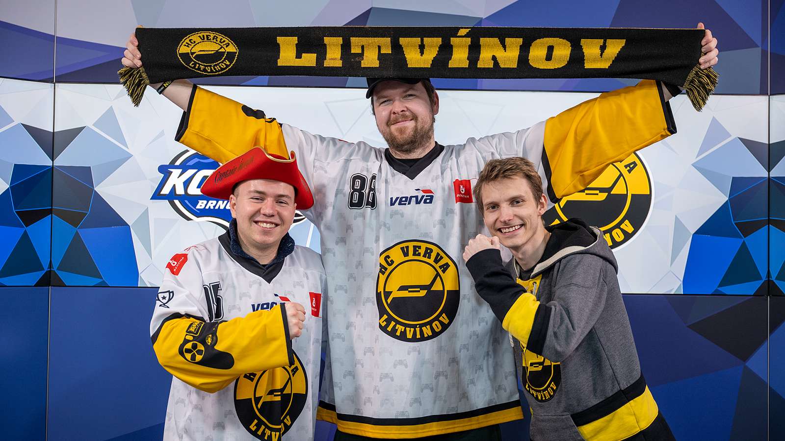 Třetí sezona ENYAQ Hockey League jde do finále!