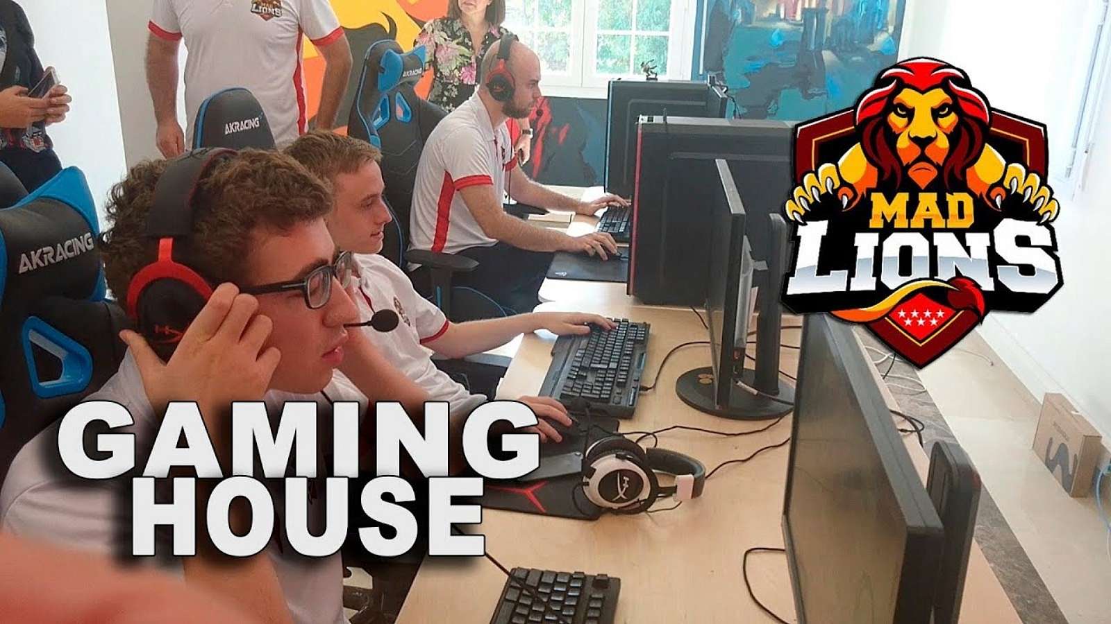 [LoL] Jak bydlí pro gaming team