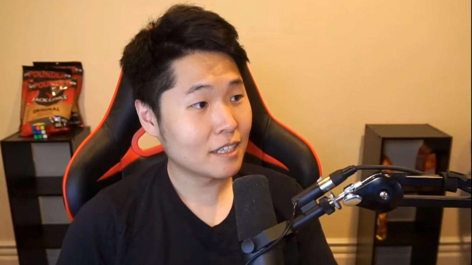 Facebookový streamer Disguised Toast dostal ban na Twitchi