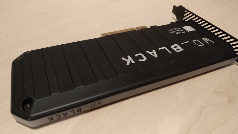 Recenze: WD_BLACK AN1500 - RGB PCIe úložiště se dvěma SSD