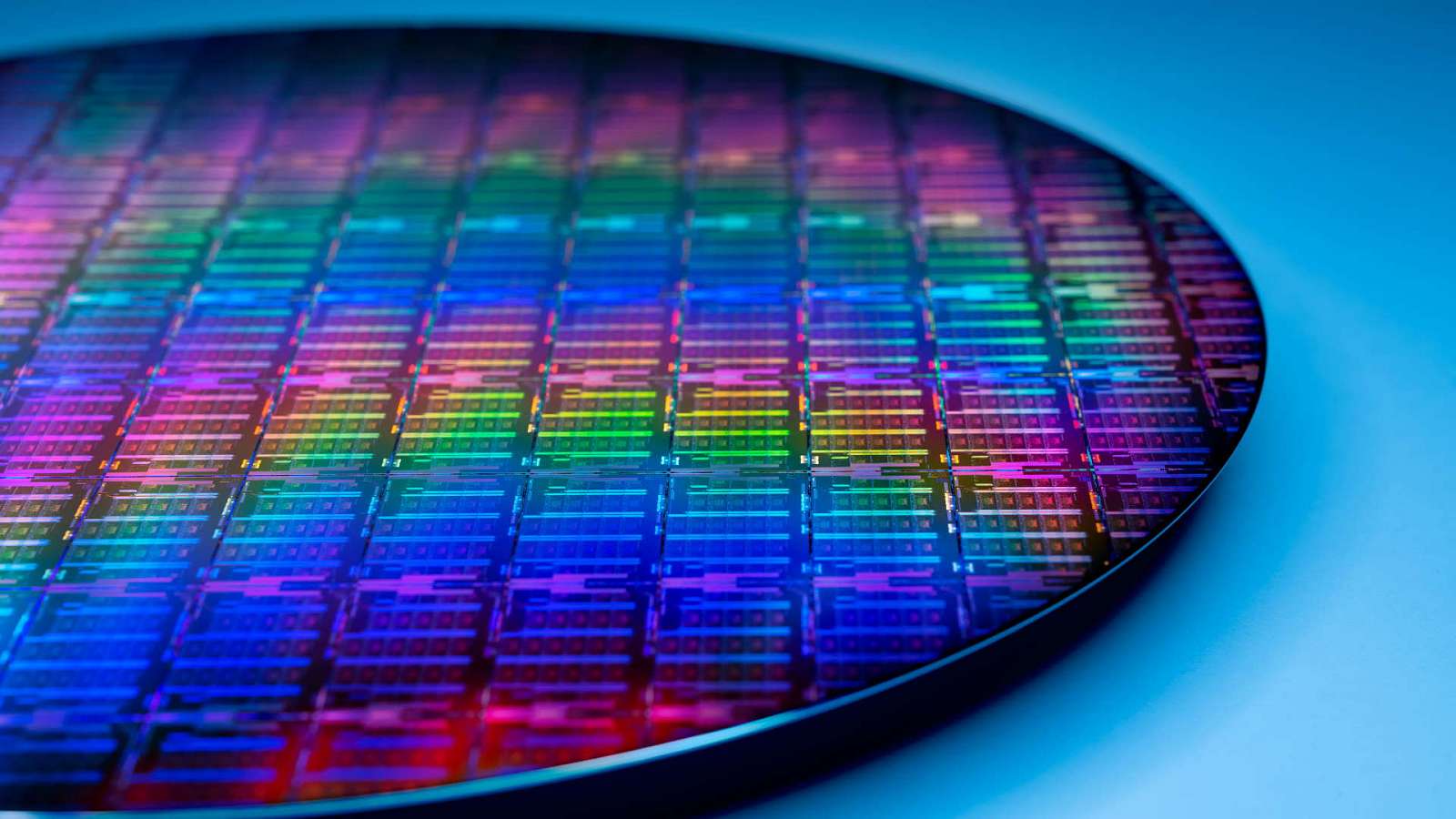 Na 7 nm naskočí Intel až v roce 2023