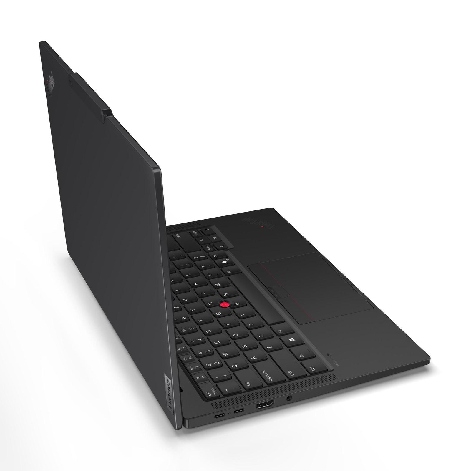 Lenovo představilo dvojici notebooků s AI a Copilot+