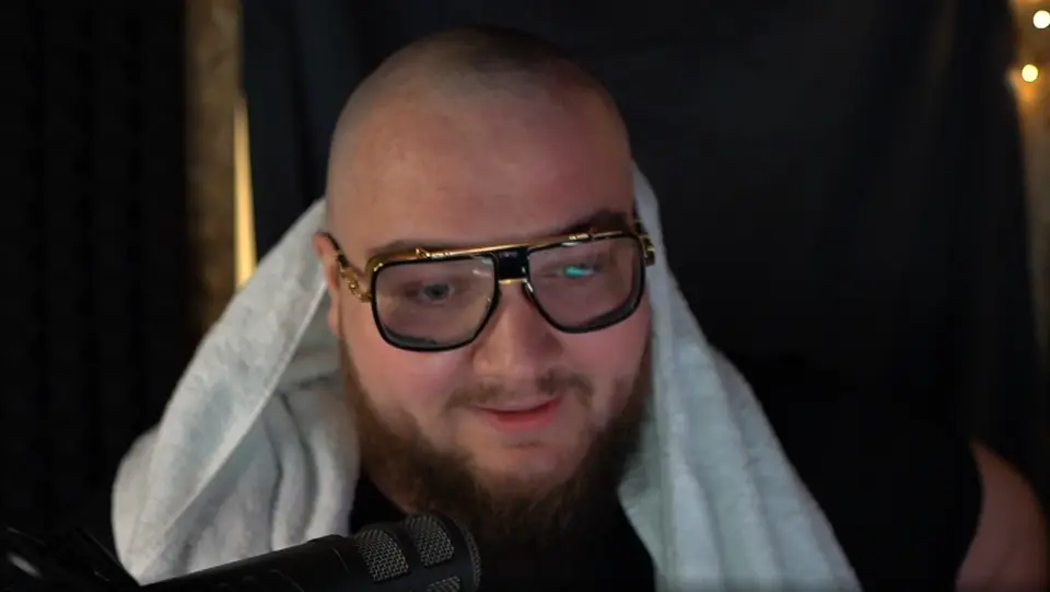 Fatty Pillow se ostříhal