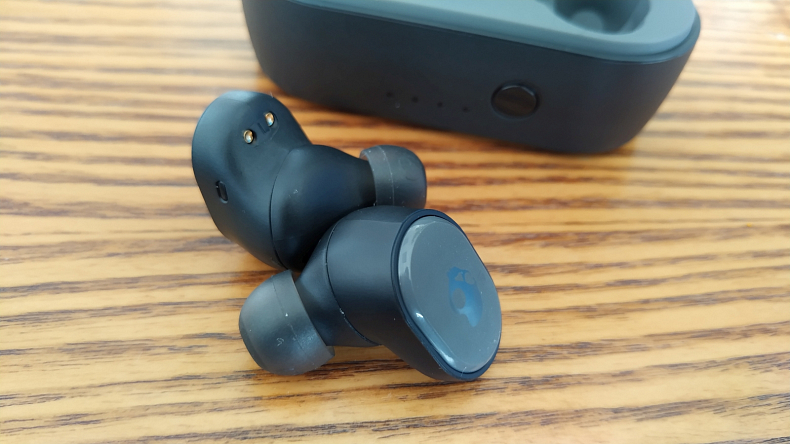 Recenze: Skullcandy Sesh - (ne)obyčejná bluetooth sluchátka