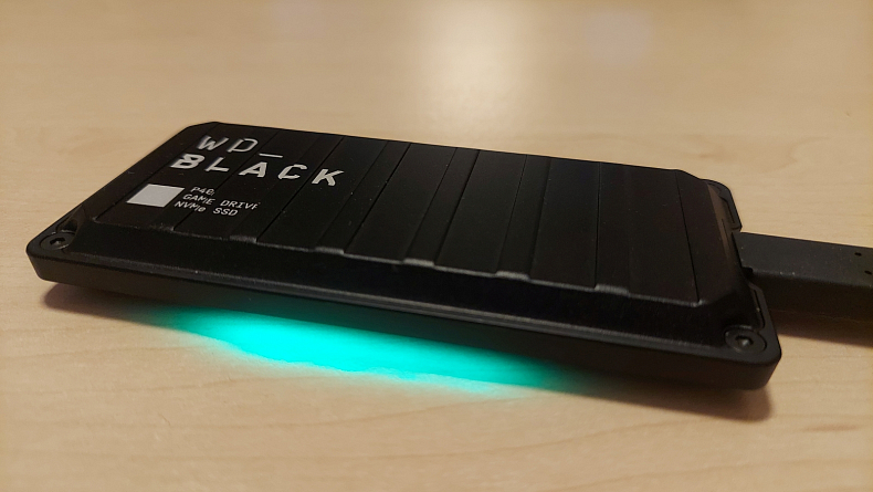 Recenze: WD_BLACK P40 - bleskové externí SSD tentokrát s RGB