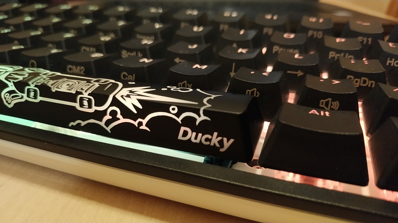 Recenze: Ducky One 2 Mini RGB - 60% mechanická klávesnice s výbornými vlastnostmi