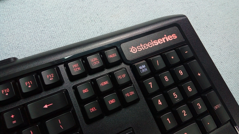 Recenze: SteelSeries Apex M800 - vrcholový šampion