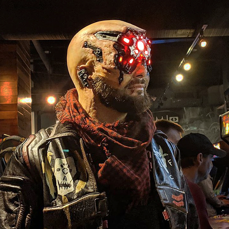 Podívejte se na finalisty Cyberpunk cosplay soutěže