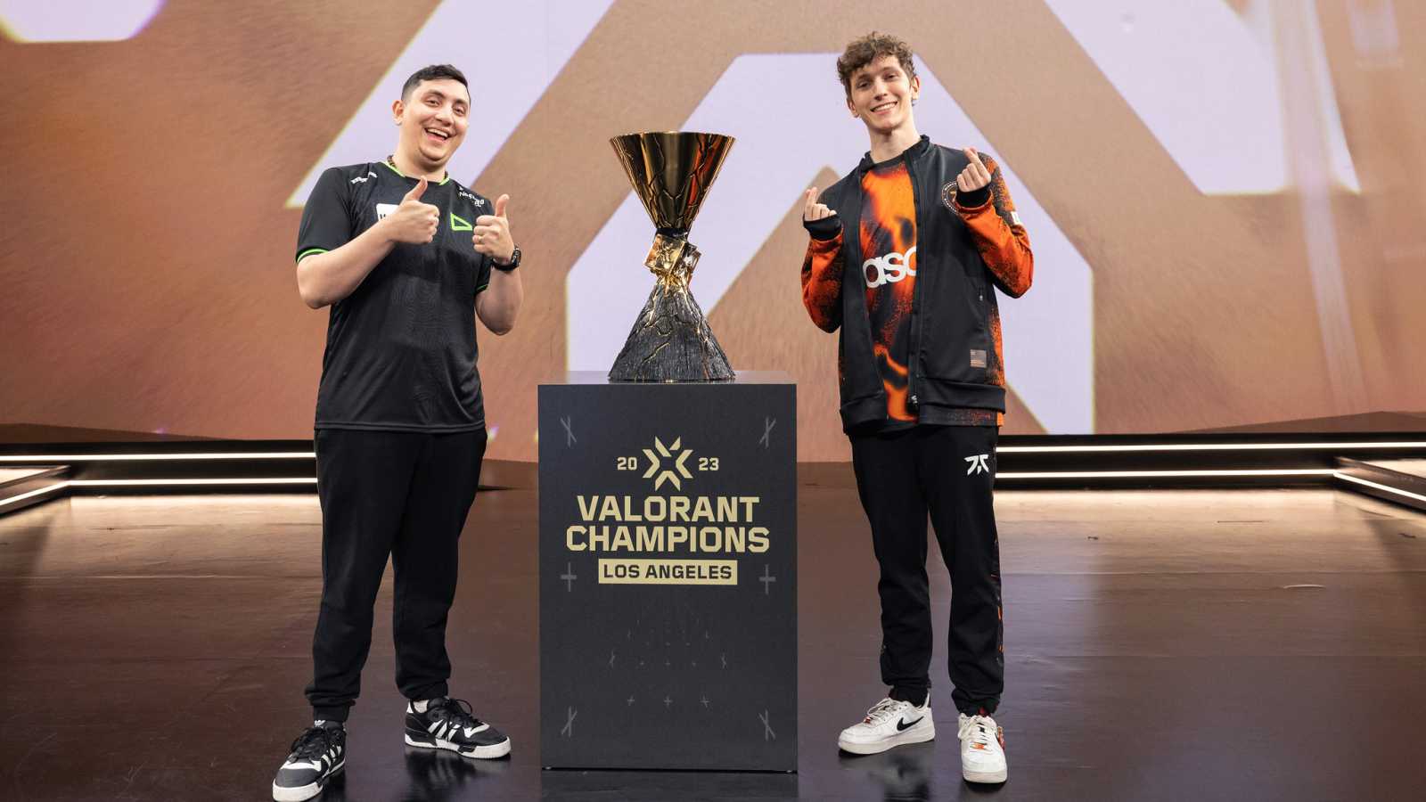 Očekávaný duel Fnatic proti LOUD pošle jeden z týmů domů