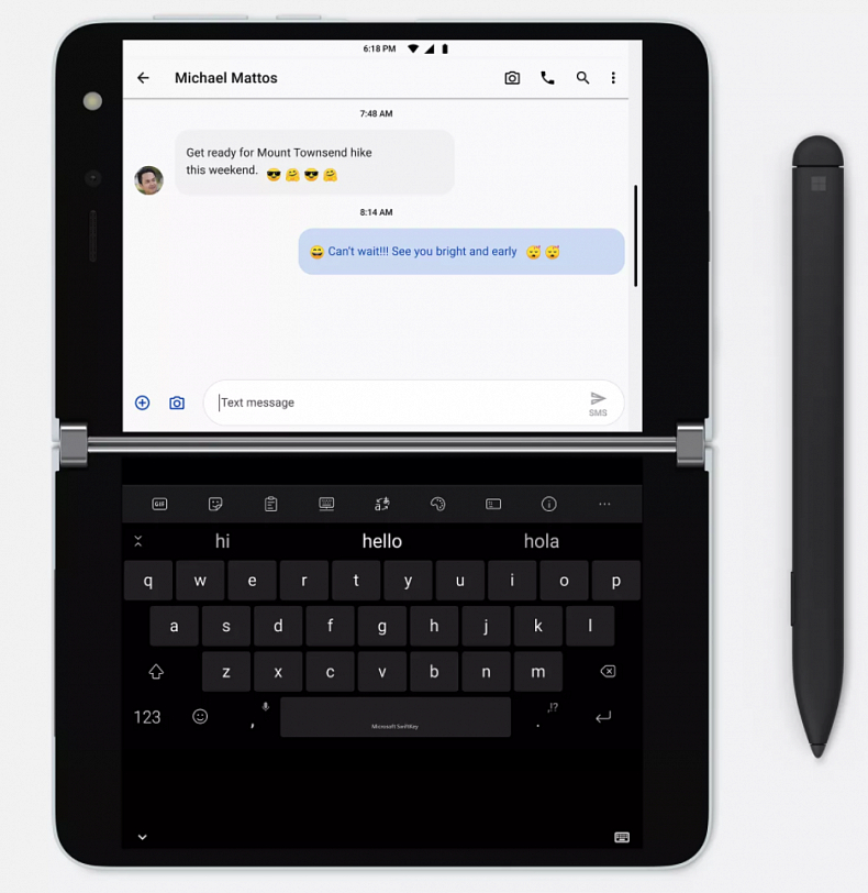 Microsoft spouští předobjednávky překlápěcího tabletu Surface Duo