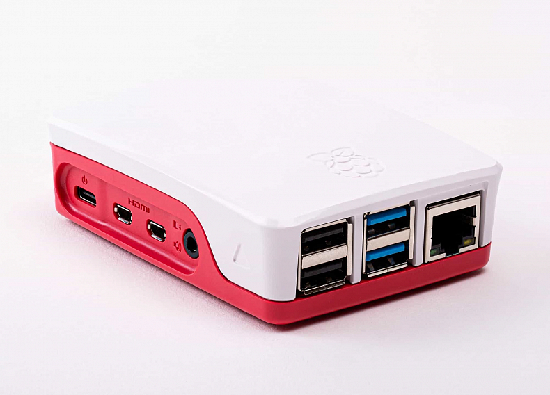 Raspberry Pi 4 zlevňuje, USB-C se dočkalo opravy