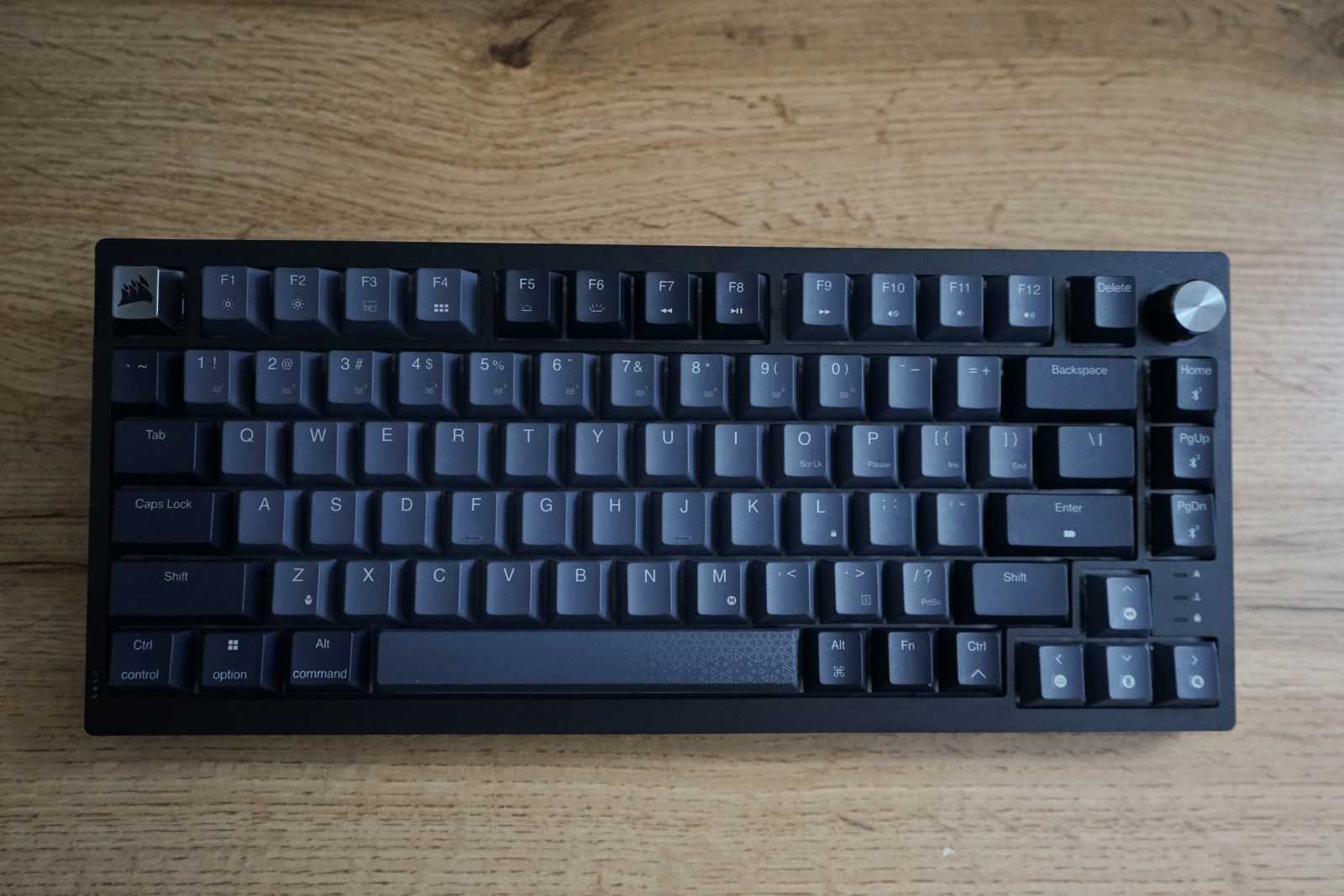 Recenze: mechanická klávesnice Corsair K65 Plus - herní univerzál, kterého si zamilujete