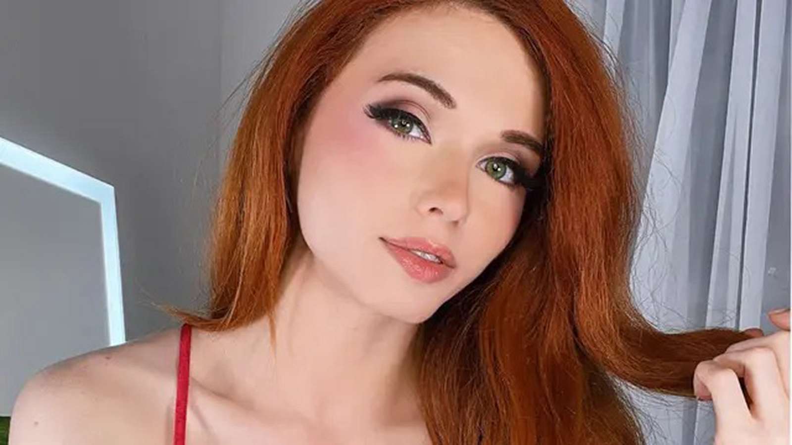 Amouranth je jedinou streamerkou mezi nejsledovanějšími tvůrci Twitche