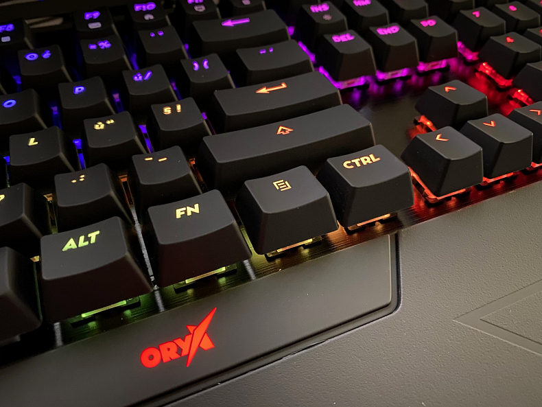 Recenze: Niceboy Oryx K600 - fajn klávesnice, až na ten software