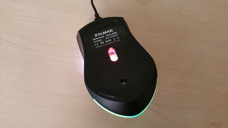 Recenze: Zalman ZM-M100R - myš za cenu jedné večeře