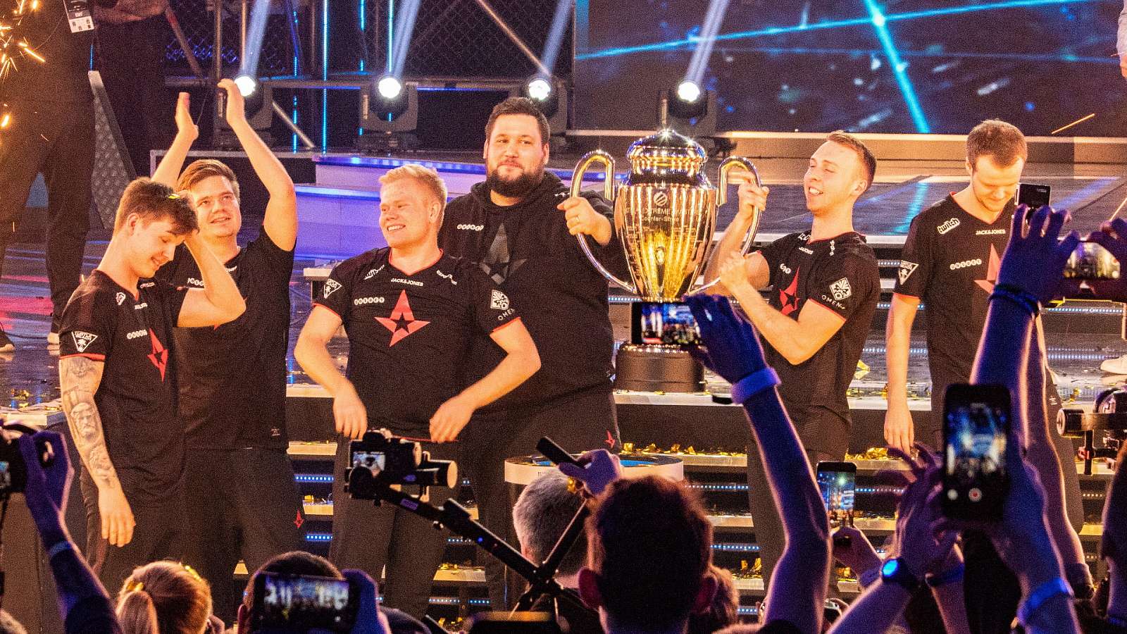 [CS:GO] Astralis rozdrtili Liquid, berou vítězství na IEM Global Challenge