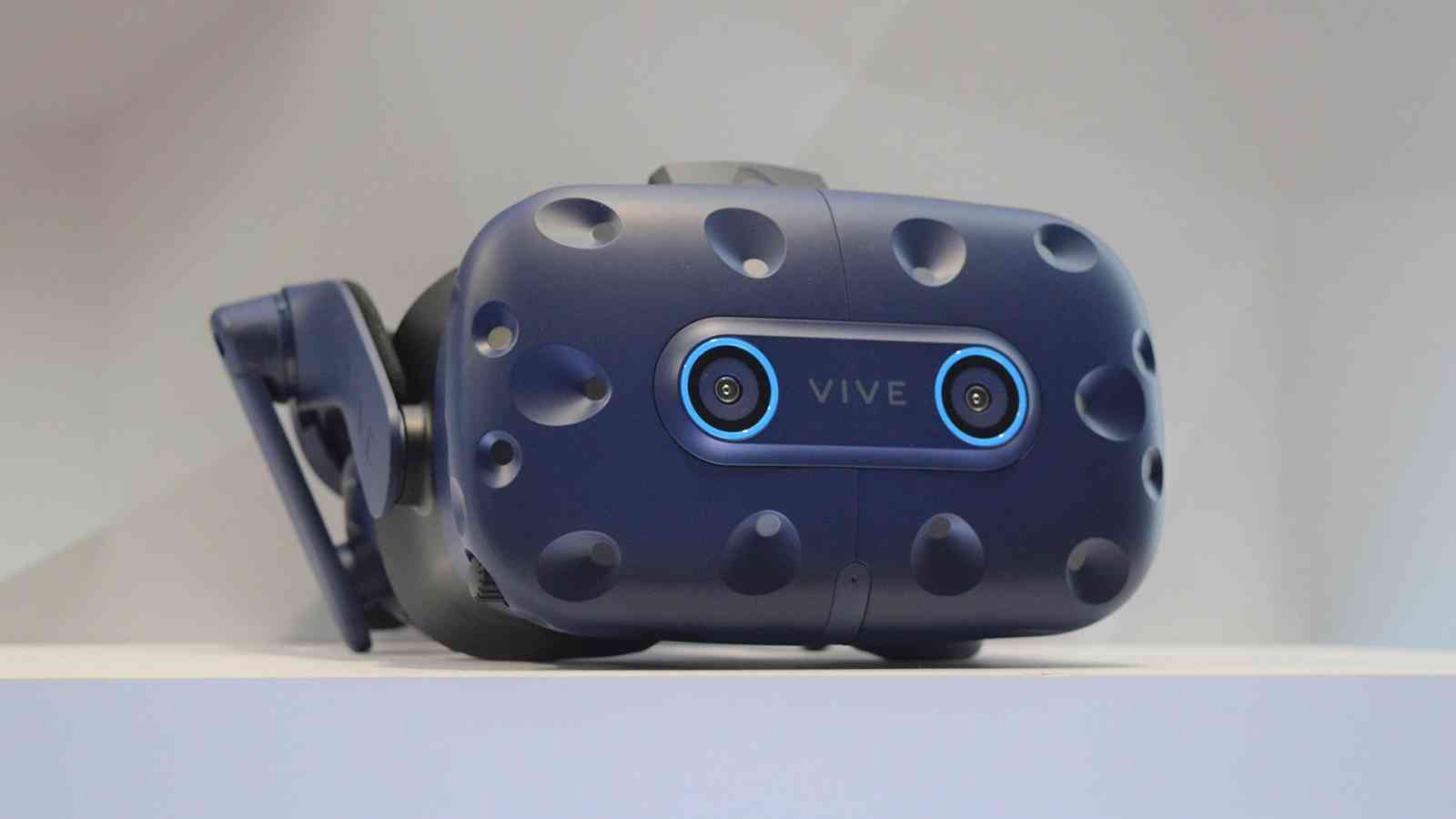 HTC oznámilo nový Vive Pro Eye, který umí sledovat pohyb očí